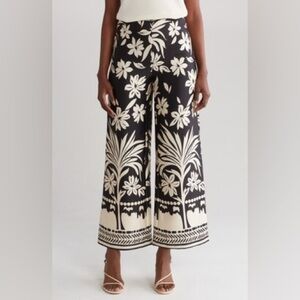 Industry Republic Clothing Wide Leg Flora Pants Womens in size 4.  NWT